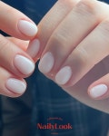 𝑵𝒂𝒊𝒍𝒚𝑳𝒐𝒐𝒌 ⠀⠀⠀⠀⠀⠀⠀ ⠀ 화이트시럽에... 글리터네일 #화이트네일 #이달의아트 #springnails #율전동네일... 