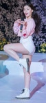 Kpop girls에 관한 1178개의 최상의 Pinterest 이미지 | Kpop, 볼륨 몸매 및 아시아의 아름다움 Kpop girls