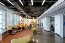 서울외국인초등학교 도서관