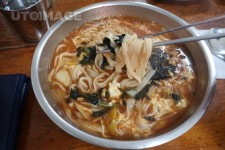 유토이미지 | 장칼국수 장칼국수  Yanggiri, 사진, 고추장, 된장, 장칼국수, 한식, 향토, 음식, 전통, 발효, 식품, 양념, 양념장, 배경