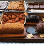 커피랑 먹어야지😝  #bakery #food #cafe #bread #choco in 2020 | Food, Bakery, Desserts
