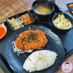 Instagram의 小白只饗ㄔ美食👀 台南‧嘉義‧高雄‧台北‧台中·美食旅遊님: “#開到凌晨兩點的炙燒鮭魚😍 身為鮭魚小王子... 