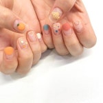 Pin page 연남동네일샵, 그날의네일 단정 ◡̈ on Instagram: “겨울이 지나도 붕어빵과 귤이 너무 귀여우셨다고.. 🍊 솔직히 인정,, 겨울에... 