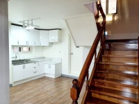 홍대역 6분거리 룸4개 복층 구조 주택형 사무실 - 서교동지킴이 | 사무실