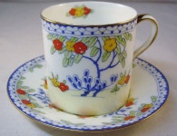 Doulton deco: unnamed demitasse / coffee can duo by Robert Allen, H4236, Rd 702852, c1934 (7). Yellow-blue colourway - bright... 