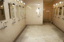 Open Public Shower에 있는 Lance Guo Joshua님의 핀 | 인테리어, Vmd디스플레이, 목욕탕