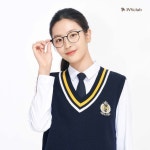 아이비클럽 on Instagram: . 아이비클럽고의 모범생 우리예쁜예주!... ♡~(>᎑<`๑)♡(하튜 뿅뿅)  아이비클럽친구들~ 안경이 잘 어울리는 큐티... 
