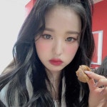 Pin by 온도° follow please , !❤ on 원영 | Just girl things, Forever girl, Kpop girls