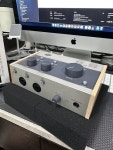 Universal Audio VOLT 276 USB 2.0 대응 오디오 인터페이스 2 인2 아웃 1176 컴프레서 모드빈티지 마이크 프리앰프 모드 탑재... 