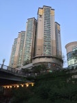 황학동 롯데캐슬 베네치아의 메가몰 전경 현재 분양중이고 앞으로의... 배후수요 13만의 거대시장과, 몸과 마음이 건강해지는 청계천까지... 