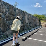 Pin page 키묘링 I 키작녀 I 데일리룩 on Instagram: 애착 바람막이 시즌2  몇년을 입어도 헤지지 않던 윤희네 바람막이 이슈로 참고 참던... 