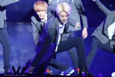 #Exo 훈 한 Hunhan Wolf Ending Pose Asia Song Festival 131025 | Hunhan, Exo fan, Songs