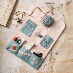 Pin page Pin by Take on 공예 아이디어 | Felt crafts kits, Felt sewing kit, Felt crafts