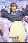 Pin page 181101 M countdown  IZ*ONE - OMy  #izone #아이즈원 #yena #예나 | (C) 네이버 포스트 | 케이팝 패션, 패션, 연예인