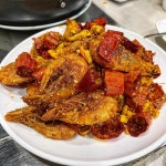 찐로컬 양꼬치 맛집 20230429 석촌동 뉴월드양갈비 & 꼬치 손님들 대부분이 중국교포인 석촌동 양꼬치 전문점… | Instagram