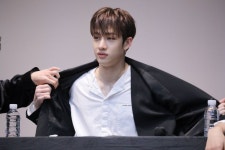 바다 (@captain971003) on X 바다 (@captain971003) on X in 2024 | Stray kids chan, Chan, Youtube kids