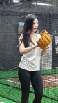 베리굿 조현 시구 스키니진 청바지 몸매