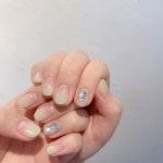 Instagram의 라라뷰티🌷 건대네일 구의네일 성수네일님: “옥색 그라데이숑 #jadecolor 👗 봄봄 스러운것 🌱하지만 오늘 날씨는... 