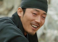 koreanactor #greatactor #supersta #根の深い木 #뿌리깊은나무 #DeepRootedTree #美しい人 #容姿端麗な人 #兼司僕役 @ajincome…」