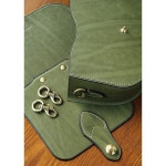 handstitched #mensfashion #bespoke #レザークラフト #レザー #가죽공예 #서울가죽공방 #군자 #군자역가죽… | Sac