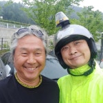 어제 광명동굴 주차장에서 농산물 행사를 하는데 마침 패친이신 오똑팜 이훈길 대표님이 오셨대요   그래서 빗길을 뜷고 쪼르르르르르..... 