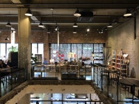 Pin page 나인블럭중대점 @광주(경기) | Table, Conference room, Room