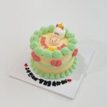 초코미케이크🧸 속초케이크 on Instagram: “도안으로 정성스럽게 그려주셨어요◡̈🤍” Adorable Bear Cake 🧸