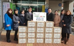 하나님의 교회(인천 부평구 부개2동)가 최근 인천 부평구 부개2동 주민센터에 이웃돕기 성품으로 선물세트 18개를 전달했다. 하나님의 교회는... 