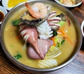 강화도 중식당 금문도 예약할 가치 충분이 있는 중국집 🥢🥣 맛집 ! 백짬뽕 간짜장 순무 탕수육 섬쌀 볶음밥 모두 성공~ ✌️ - 2023... 