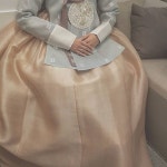 ㆍ #한복더단#더단#한복 #신부한복#혼주한복#당의 #당의#결혼예복#전통혼례 #가봉스냅#야외예식#가을예식 #신라호텔영빈관... 