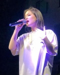 Pin page @leehi_hi on Instagram: “#수원대 엄청난 에너지를 받고... (감동) 수원대 학생분들!! 너무x100 고마워요!!!... 