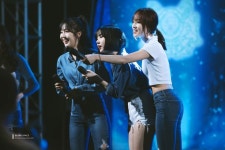 Pin page 180920 울산대  5 3 4  #여자친구 #GFRIEND @GFRDofficial https://t.co/w6FrWo8YLY @GF_BS1607