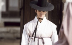 『윤시윤』 집·중·공·략 (feat. 녹두꽃 1,2회 몰아보기) : 네이버 포스트