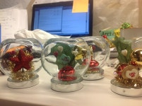 DIY Snow Globes | 스노우볼, 글로브, 크리스마스