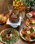 미리메리크리스마스예요 정신없이 저녁하고 이제 허리펴고 앉았어요 그래도 가족을 위해 이렇게 선물도 준비하고 맛난 음식도 차릴 수 있음에... 