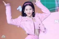 [쇼! 음악중심] 200509 오마이걸 살짝 설렜어 현장 포토 : 네이버 포스트 - 2020 | 스포츠, 기도, 만족