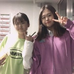 우리 친한척 함 해보자😏 @lovelyyujin 😤  자매  송자매  병맛자매  언니  동생  여동생  sister  yeah | Instagram, Instagram posts