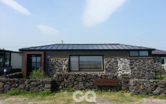 효리네 민박? 제주도 OO네 민박! 제주도에 효리네 민박만 있는 건 아니다. 내 집처럼 쉬었다 갈 수 있는 제주도의 민박 5곳을... 