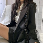 남윤아(크림치즈마켓)(21) on Instagram: “이 컬러가 올라가면 가장 주문량 많을거 예상해봅니다🙊셔츠하고 조합이👍🏻💝 이...