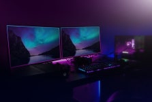 I imagined when I had this setup I would game on it a lot more than I do. First gaming PC! | 스튜디오, 컴퓨터