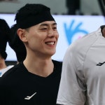 Pin page 구구 (@guguo316) • Instagram photos and videos in 2024 | Instagram photo, Photo and video, Videos