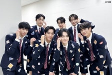 Pin page Пин от пользователя ❁alice❁ на доске ATBO(에이티비오) в 2024 г