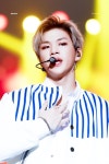 Ghim của 원영 김 trên 우리 녜리♡♡ | Cười, Dao