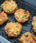 Air Fryer Zucchini Fritters are golden brown and crispy fritters that use no oil. A perfect snack or side with any … | Fritters... 