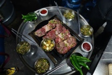 [신촌/신촌로터리] 연남서서갈비 - 진짜로 서서먹는 갈비집의 원조 | 식품 아이디어