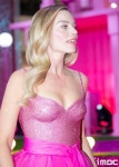 margot robbie | 바비 의상, 마고 로비, 연예인