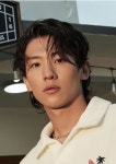 김진영
