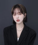 Pin page 貞棲 on Instagram: “진짜 진짜 너무 예쁘게 찍어주셨다•• ♡̷̷̷  @celion.studio” | Short hair styles, Cut... 