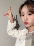 NATURE(네이처) on Twitter: [#루] 그림자 놀이🤟🏻 #NATURE #네이처 #LU #루스타그램…  di 2021