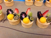 Petite four fruit tart | 디저트